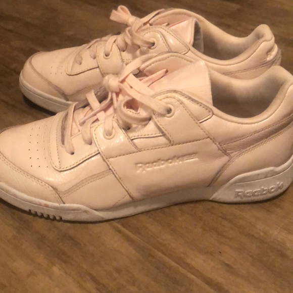 Pink Reebok Shoes - Picture 4 of 5